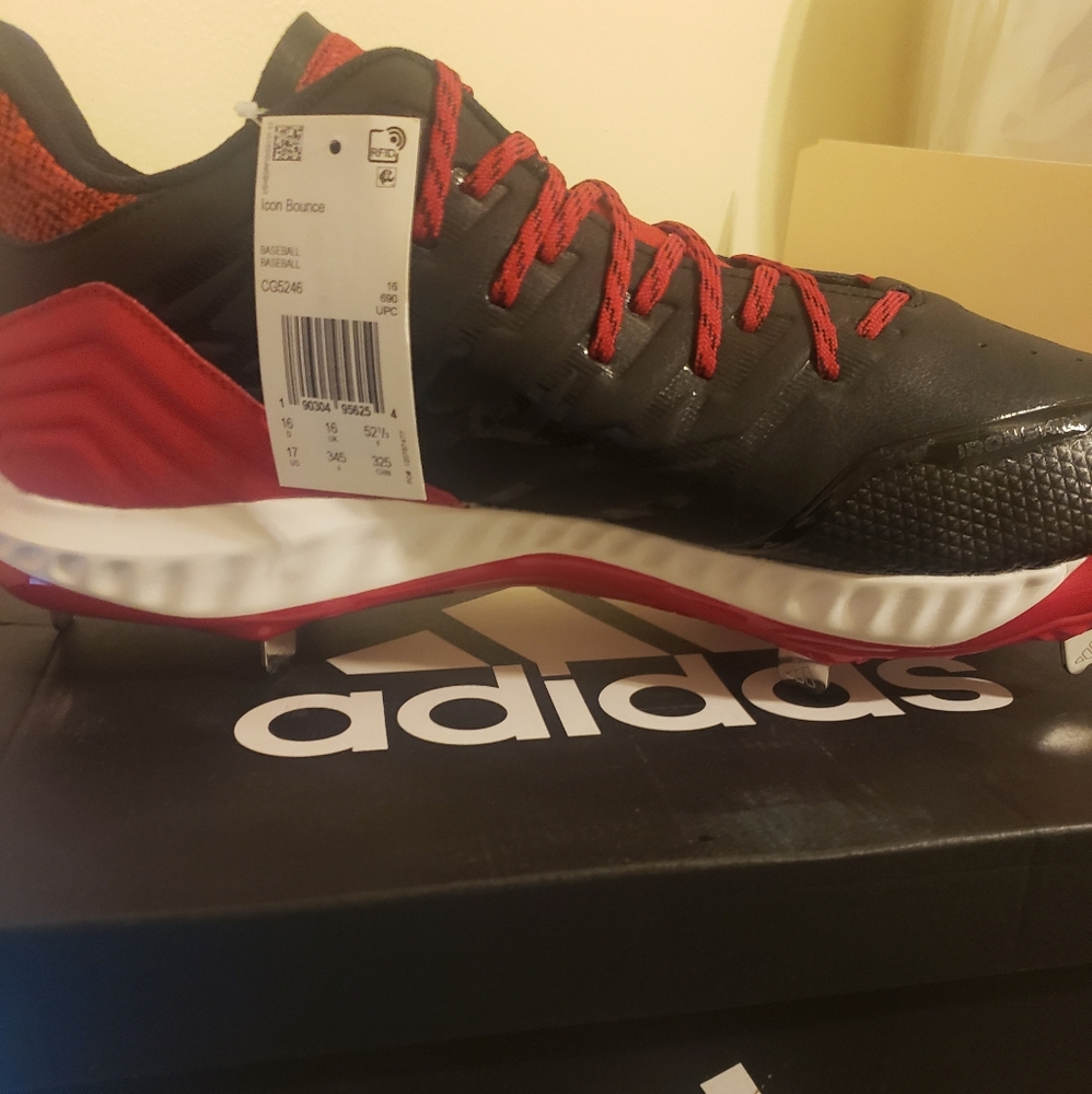 Shoe - Picture 4 of 4